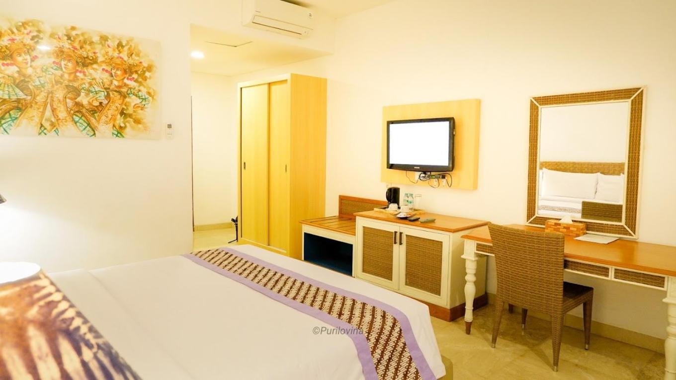 Puri Lovina Hotel Exterior foto