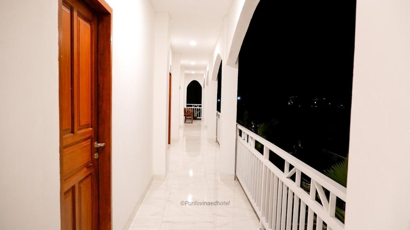 Puri Lovina Hotel Exterior foto